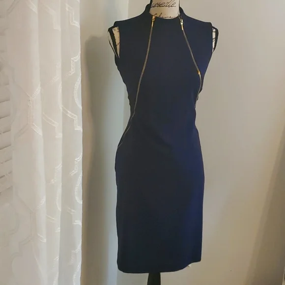 calvin klein navy blue dress Calvin Klein Navy Blue Satin Sheath V-Neck And V Back Cocktail Dress S   LuxAnthropy